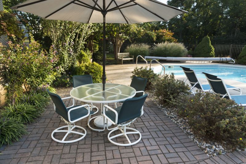 Deck Paving
